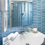 Caravelle Hotel 4*