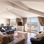 Caravelle Hotel Cattolica