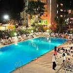 Caravelle Hotel