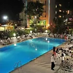 Hotel Caravelle