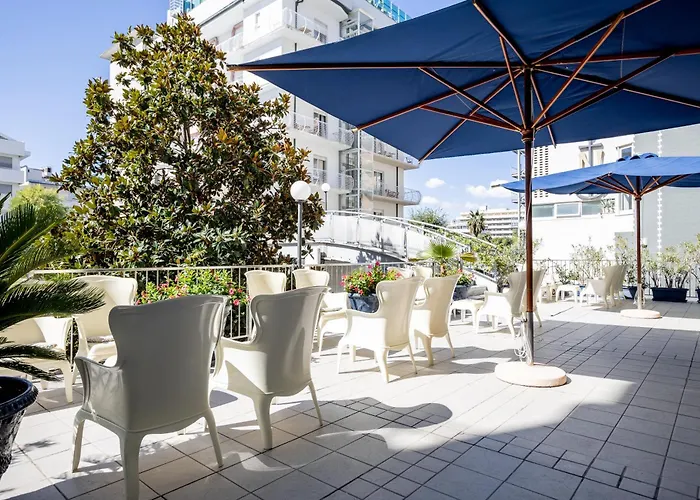 Caravelle Ξενοδοχείο 4*