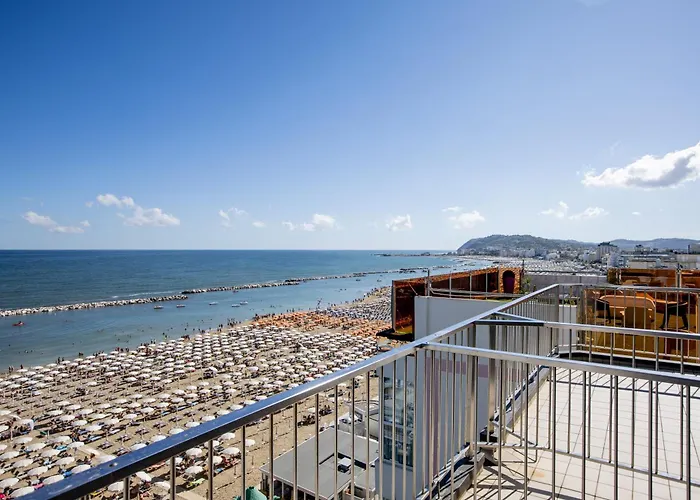 Hotel Caravelle 4*