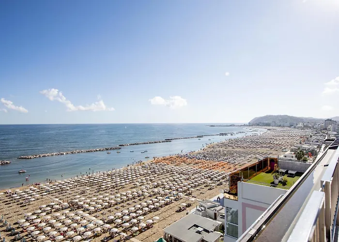 Hotel Caravelle
