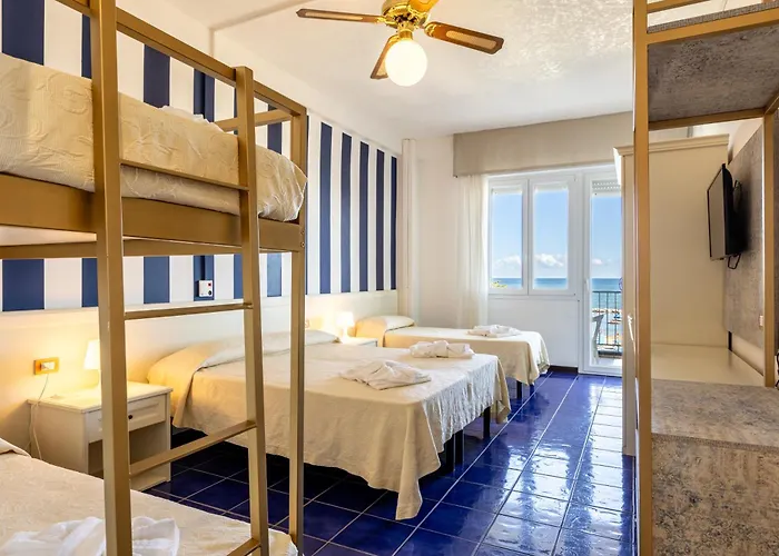 Caravelle Hotel