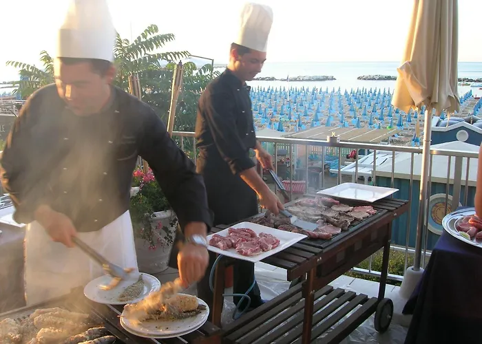 Caravelle Hotel 4*