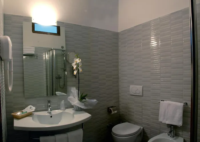 Caravelle Hotel 4*