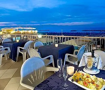 Caravelle Ξενοδοχείο 4*