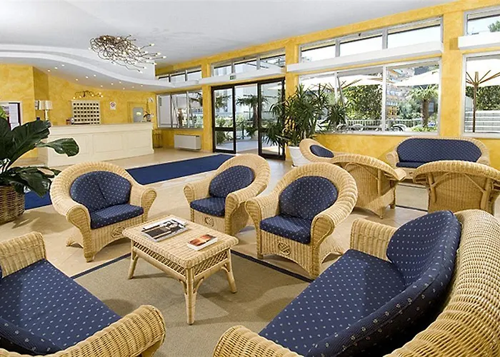 Caravelle Hotel Cattolica